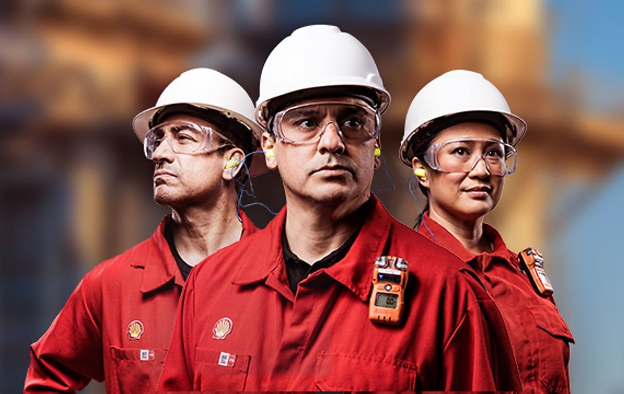 Shell Catalysts & Technologies refinery operators checking their activity permit