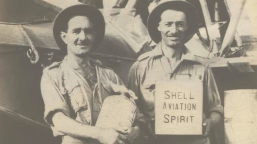 photograph of Macpherson Smith’s team