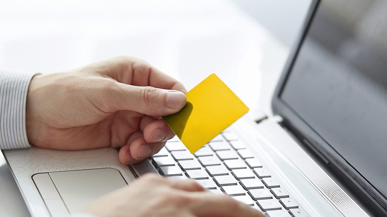 Fuels AeroClass rewards logo