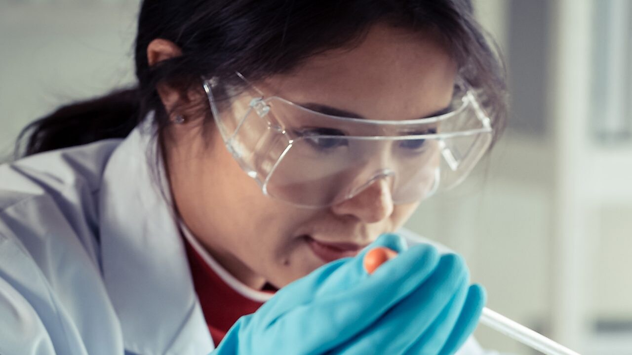 Grades & Specifications Aviation Gasolines & Jet Fuels Shell Global