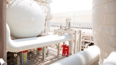 Field engineers at the Pearl GTL plant