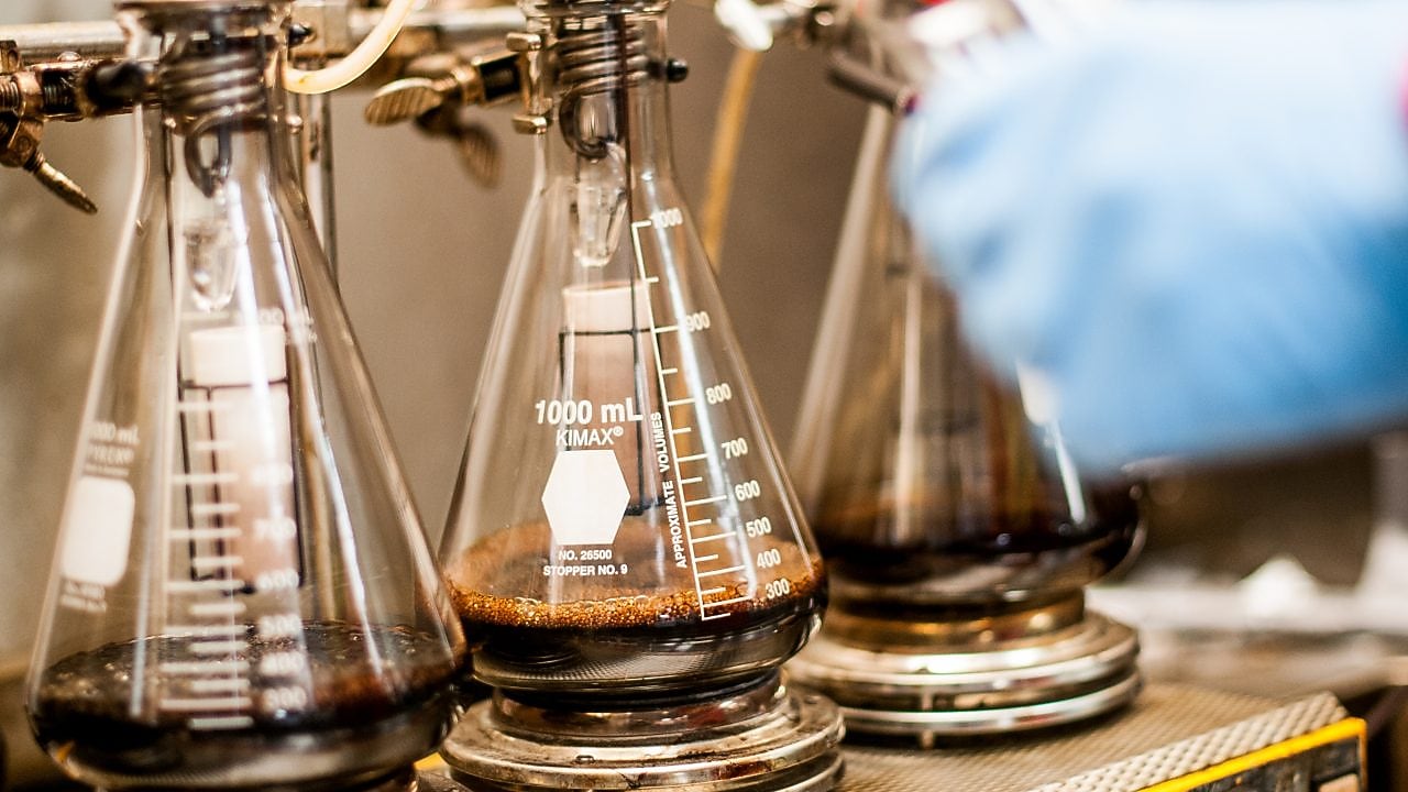 Amine gas treating scientists at Shell Scotford Refinery