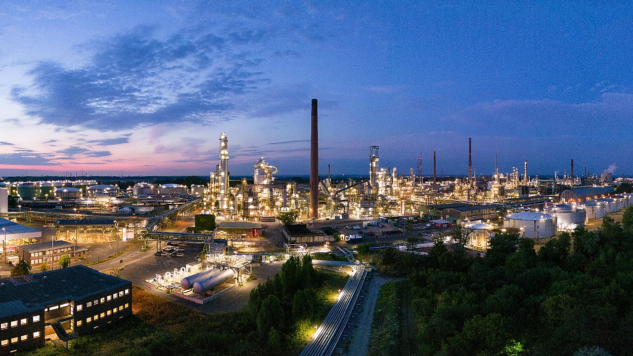 blue hydrogen facility
