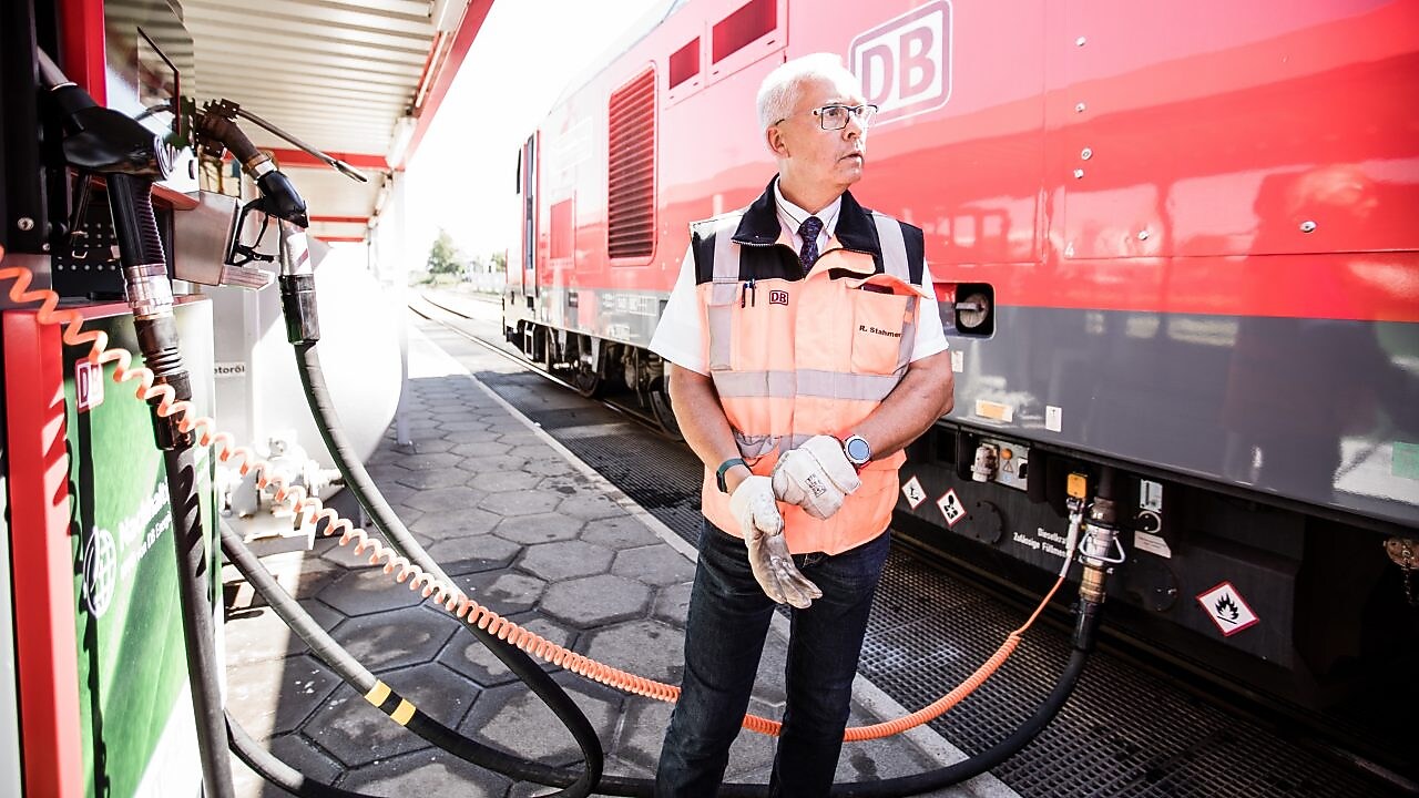 Shell to Supply Hydrotreated Vegetable Oil to Deutsche Bahn for Rail Applications