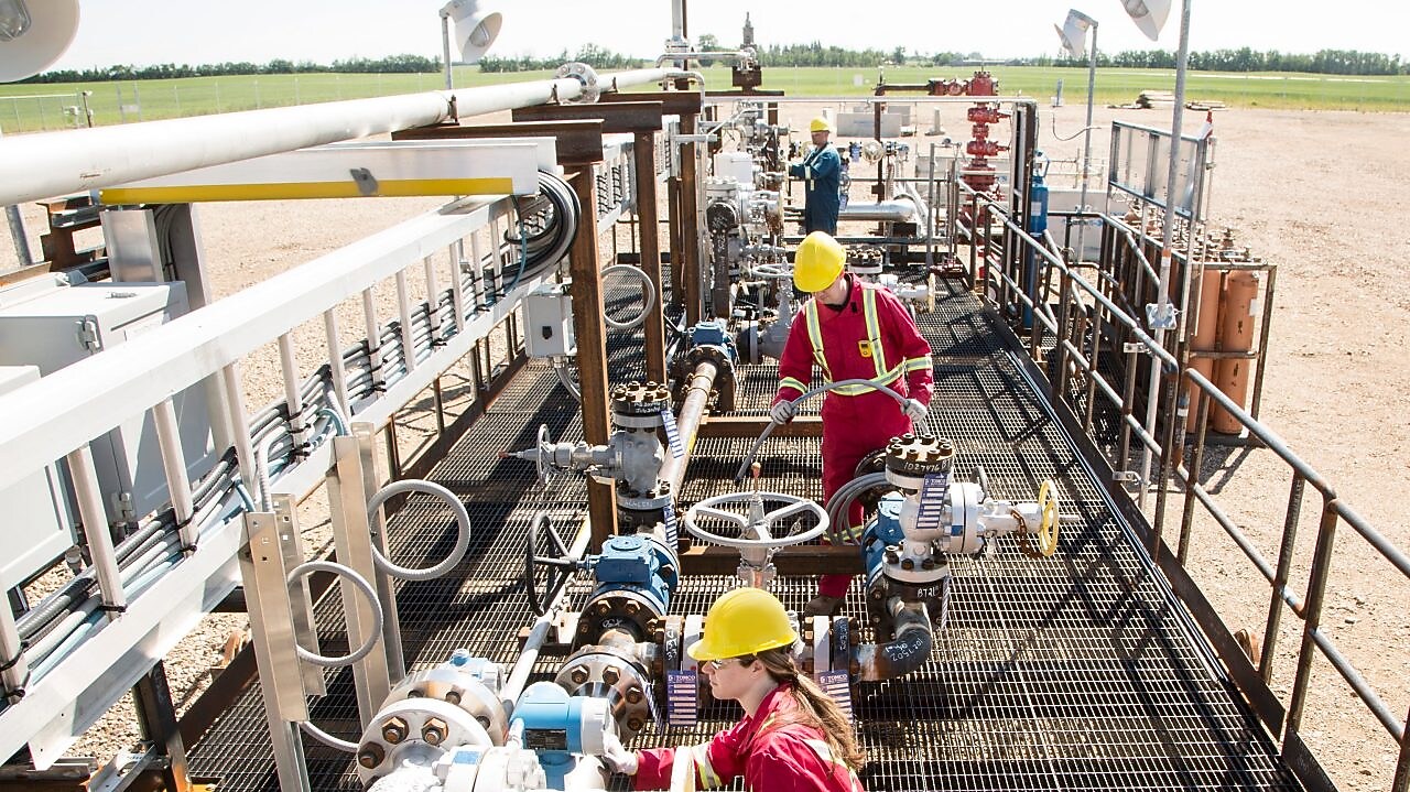 Shell to Supply Hydrotreated Vegetable Oil to Deutsche Bahn for Rail Applications