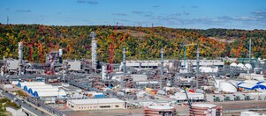 Pipeline at a CO2 injection well