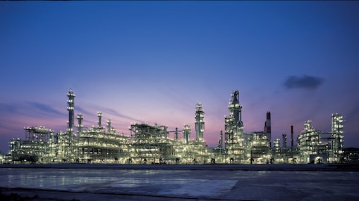 Seraya complex singapore at night