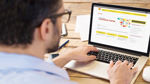 Customer visiting Shell Chemicals Customer portal on laptop