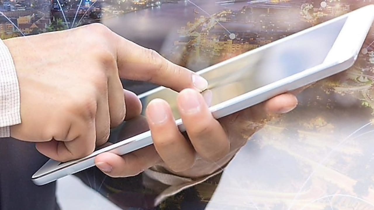 Person pointing to a tab