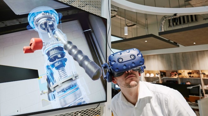 digital tech with white man