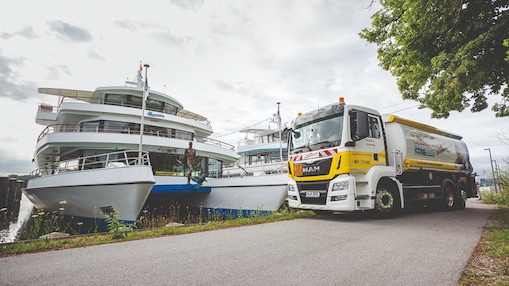 Truck filling up a boat with GTL fuel