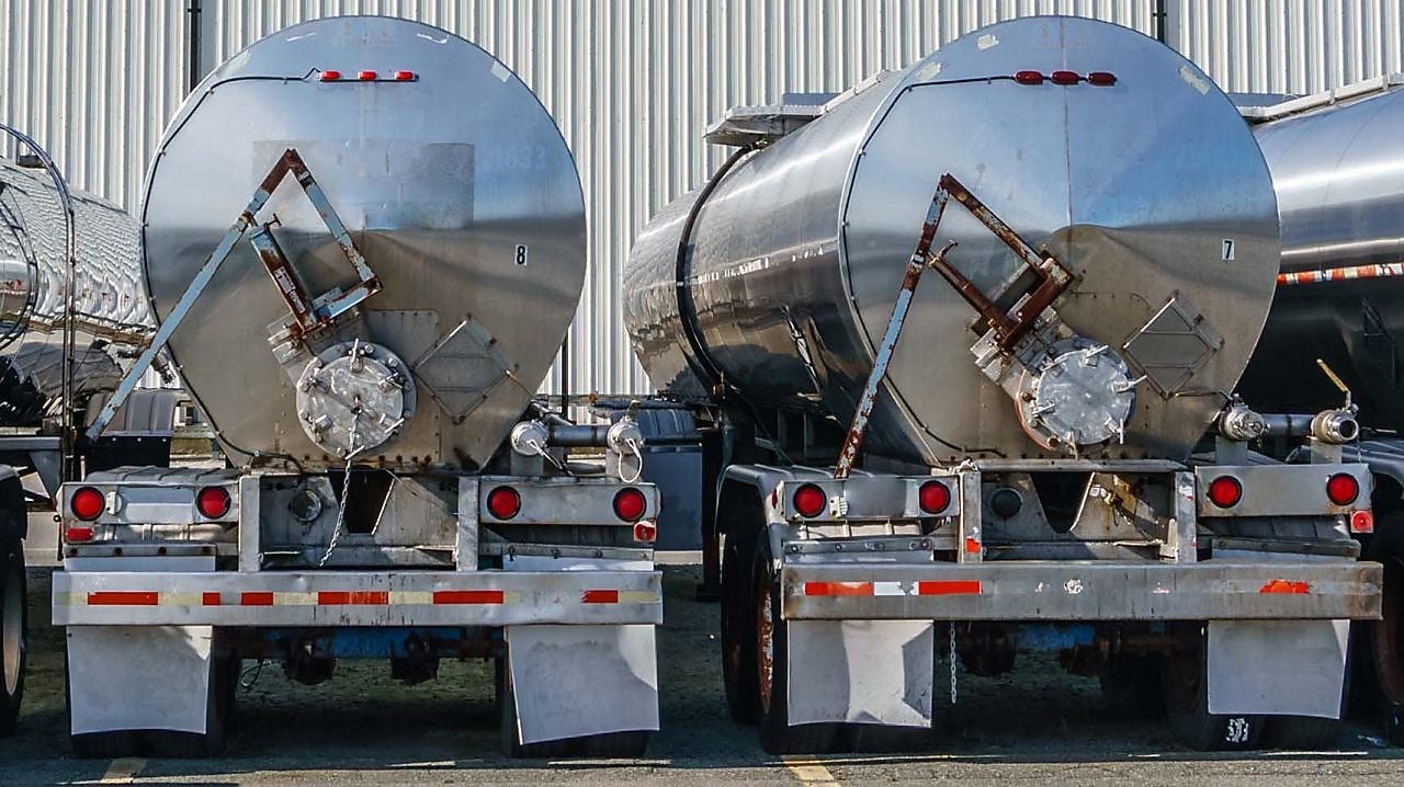 Employees at the Pearl GTL plant