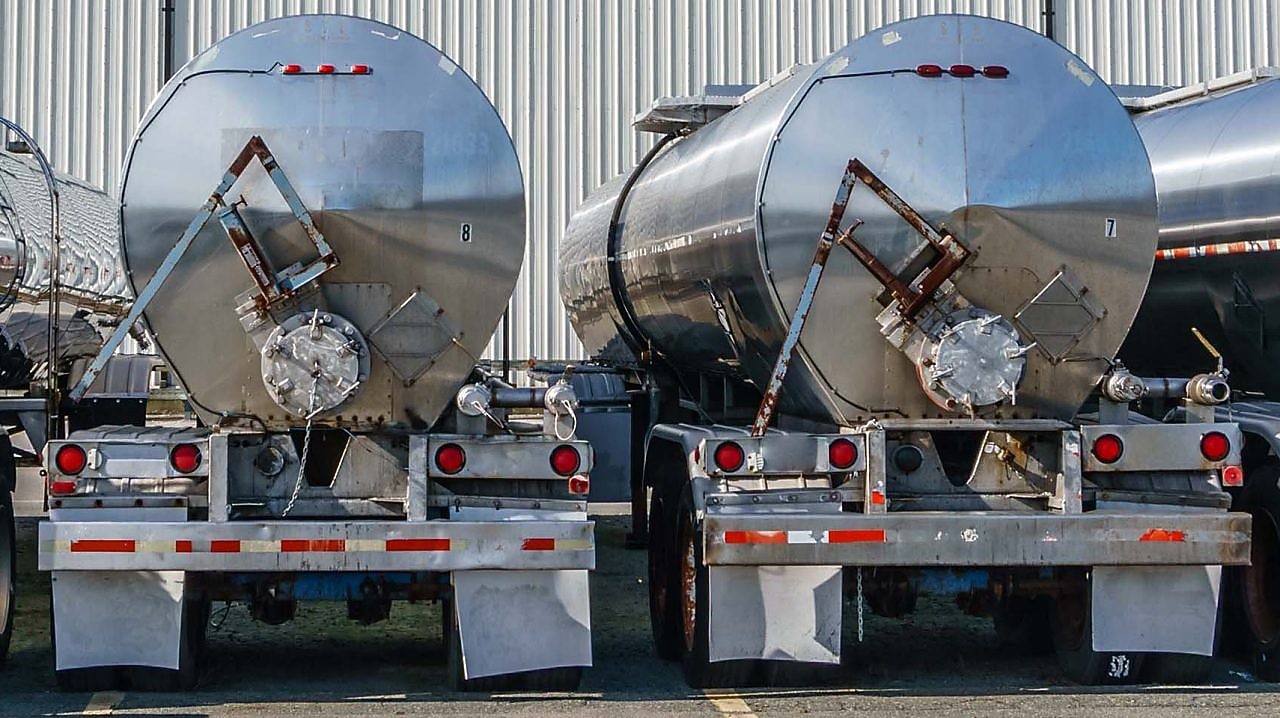 Employees at the Pearl GTL plant