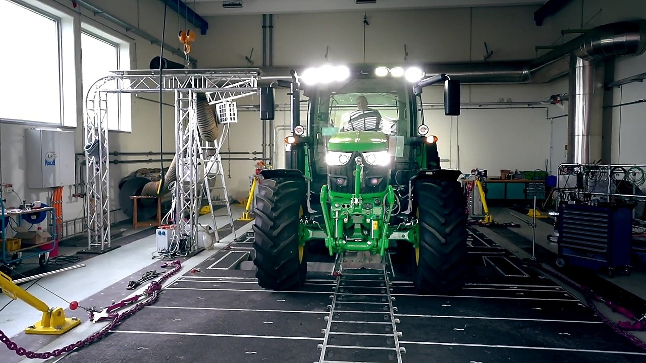 Tractor off road testing