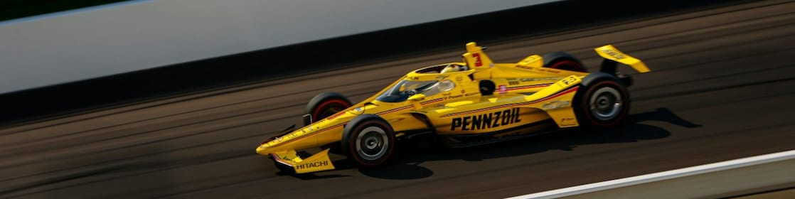 Shell IndyCar on the track