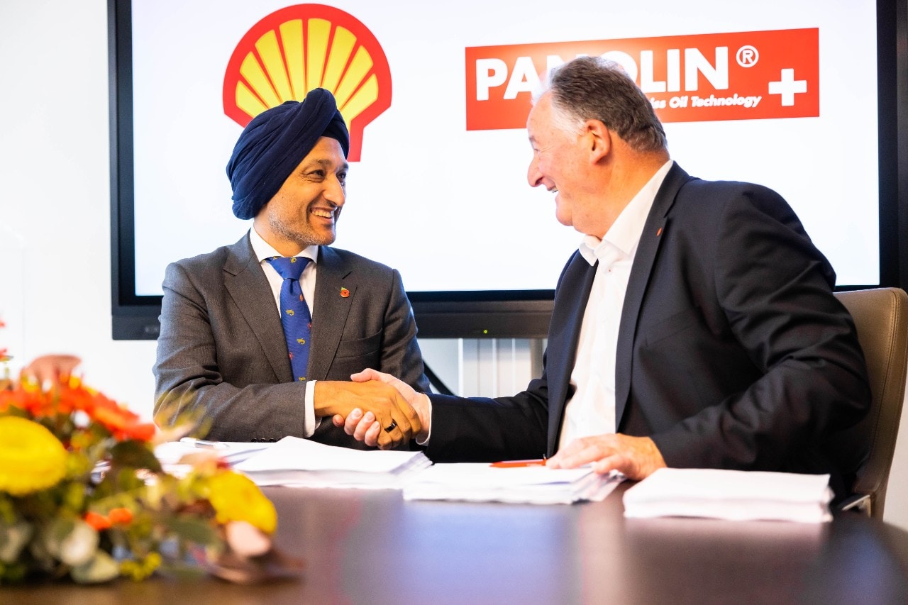 Shell signs agreement to acquire ecl business of panolin