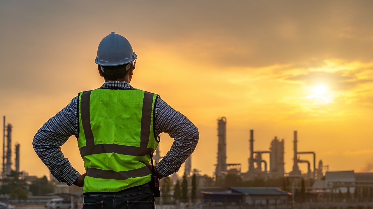 Industrial Lubricants and Oils for Business