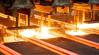 Machinery cutting metal