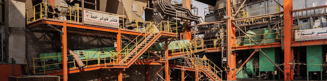 Shell workers outside cement plant