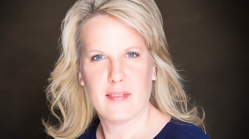 Headshot of Karin Haumann