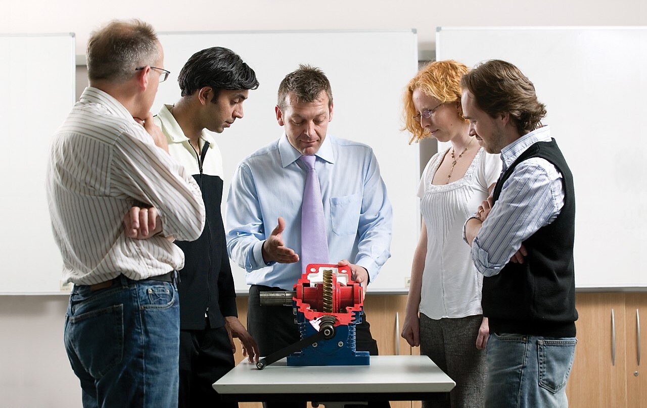 Lubecoach provides training in early warning recognition