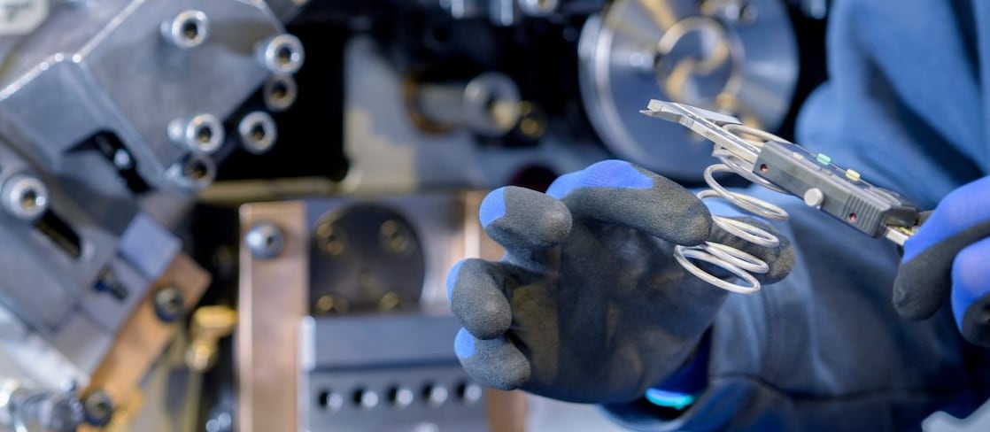 Auto components protection header
