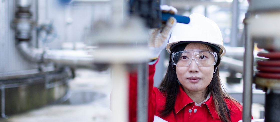 Lubricants for chemicals manufacturing sector