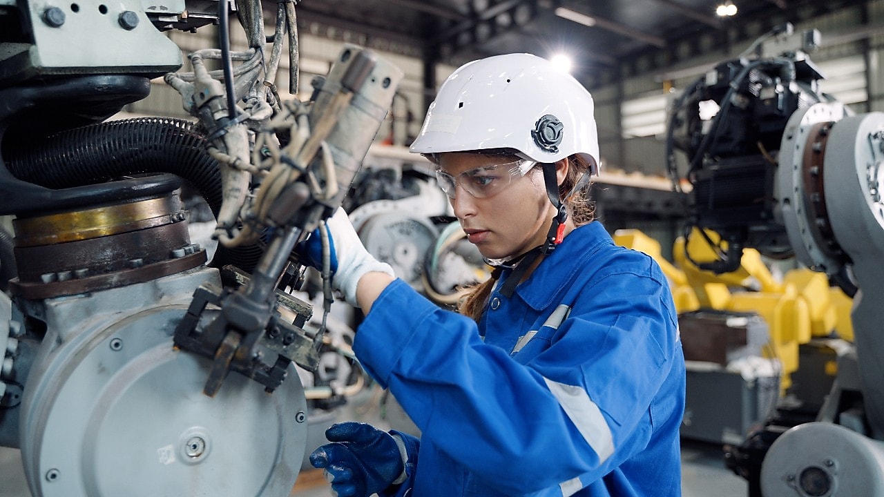 5 reasons lubrication is important for industrial robots