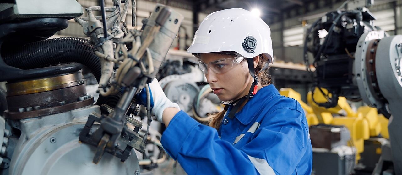 5 reasons lubrication is important for industrial robots