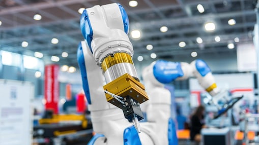 Robotic arm manufacturing goods