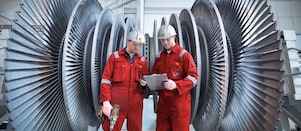 Shell expert consulting on location