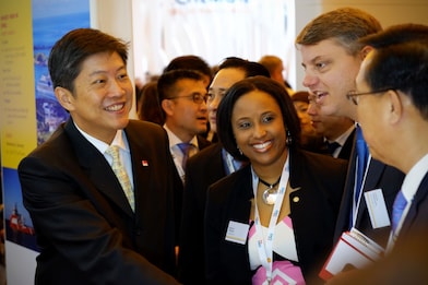 Shell meets with customers at SIBCON event