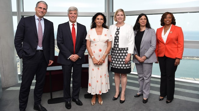 From left to right: Farid Trad, Vice President of Bunkering & Energy Transition at CMA CGM, Carlos Maurer, Executive Vice President, Sectors & Decarbonisation at Shell, Christine Cabau Woehrel, Executive Vice President Assets Group & Operations at CMA CGM, Sarah Rollings, Strategic Account Manager at Shell, Karine Desrues, Vice President of Research & Development Assets at CMA CGM, Melissa Williams, Vice President Marine, Sectors & Decarbonisation at Shell at agreement ceremony. 