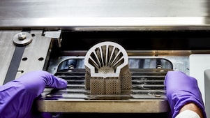 Three d printing article miniature