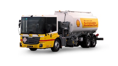 Shell Sustainable Aviation Fuel refuelling truck