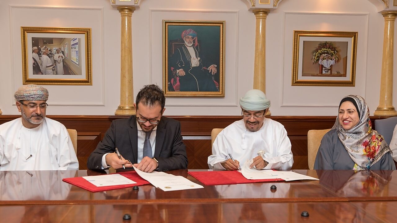 H.E. Dr Ali Al Baimani, SQU’s vice chancellor and Walid Hadi