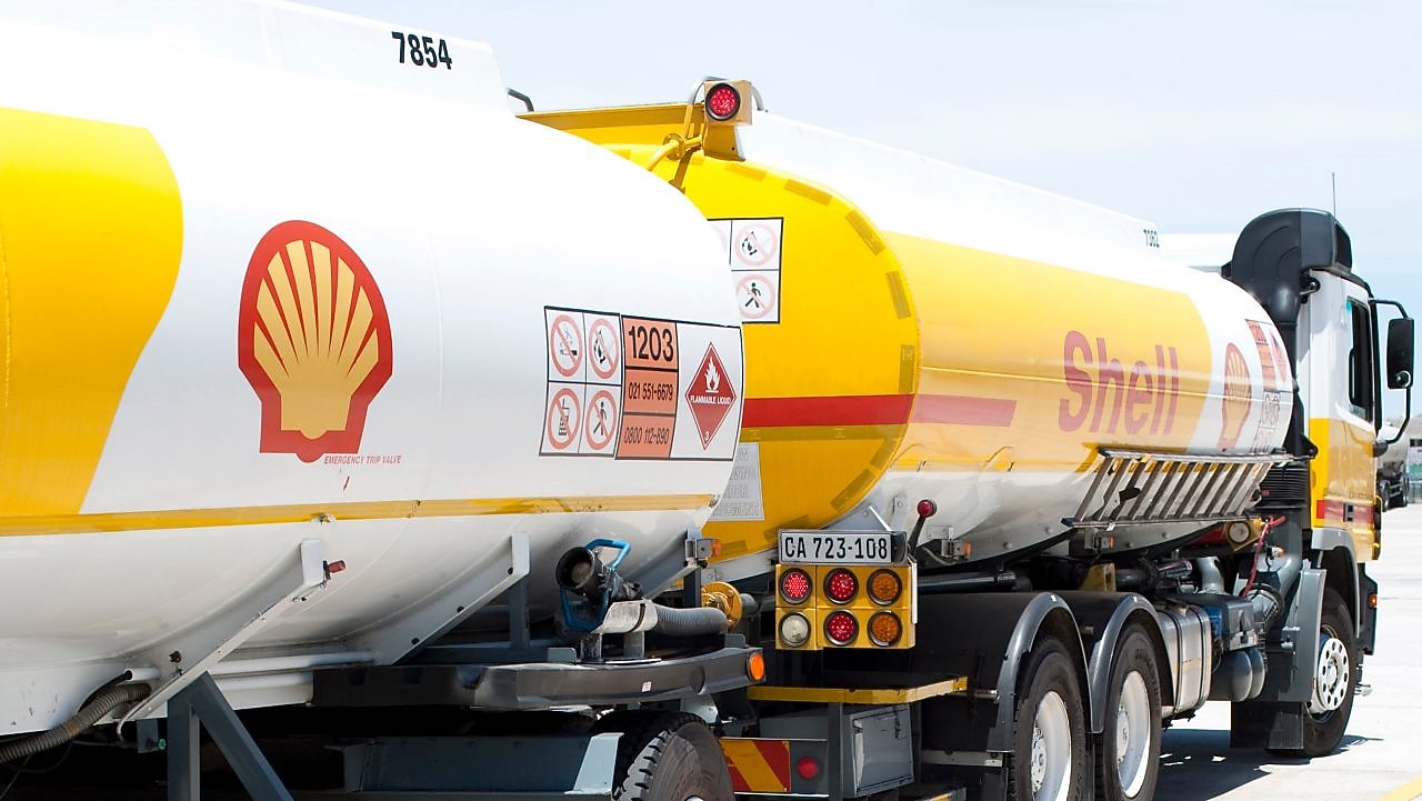 Shell fuel tanker