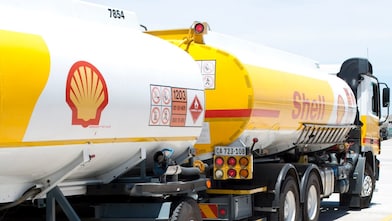 Shell fuel tanker