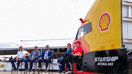 Shell, NTT INDYCAR SERIES Put Energy-Efficient Innovation on the Road
