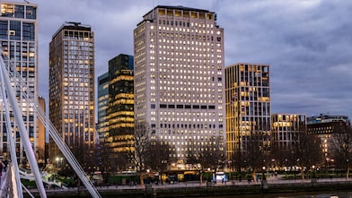 First Impression Downstream Retail Canopy - Shell Retail site, North Carolina, USA, 2010