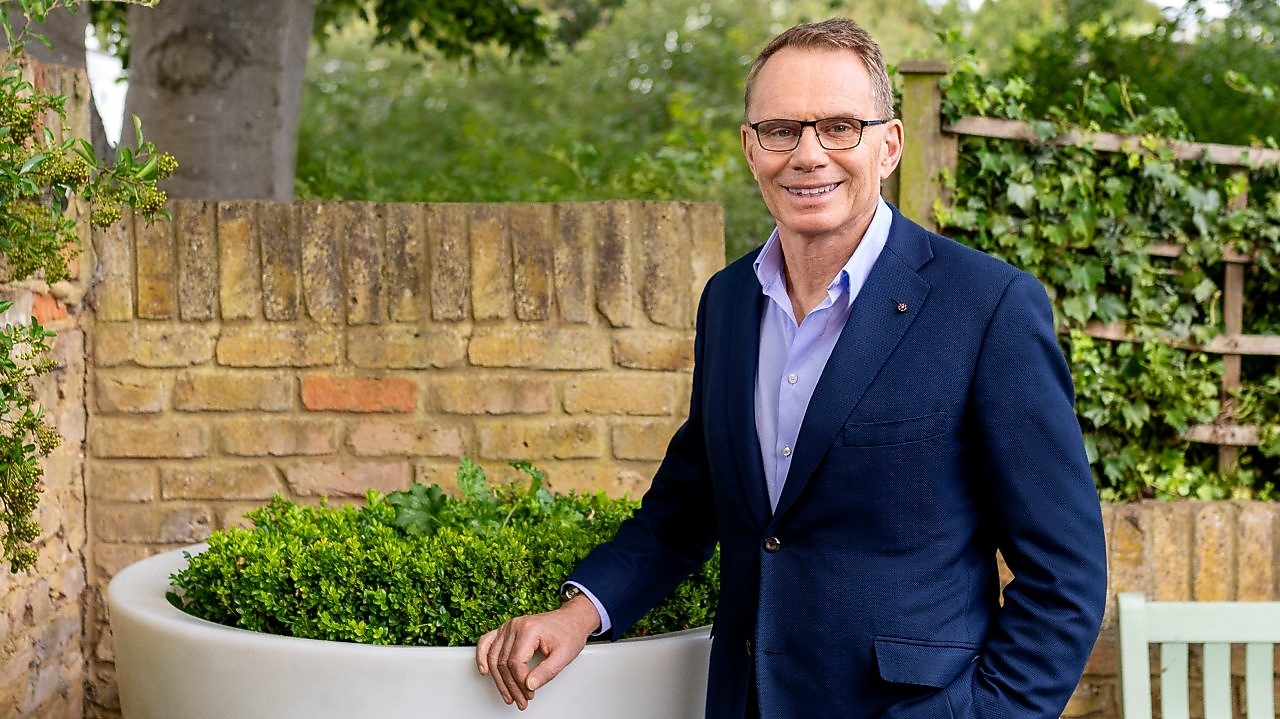 Sir Andrew Mackenzie