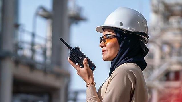 Explore the Shell LNG Outlook 2025