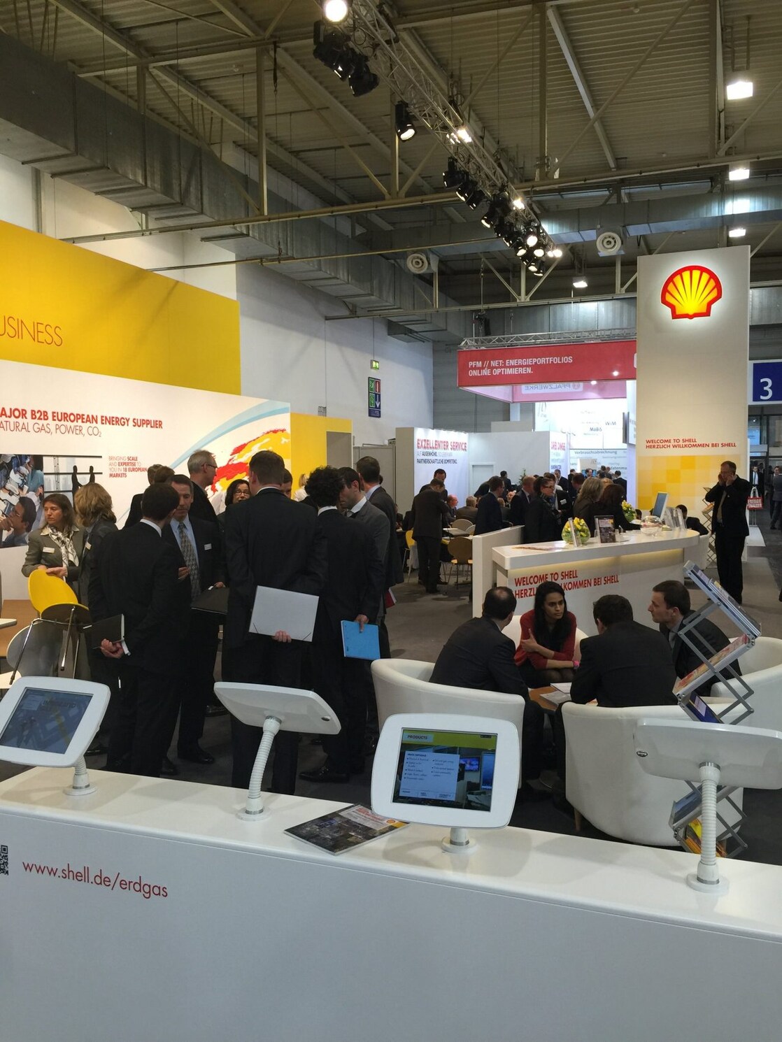 SHELL ENERGY europe at E-WORLD ENERGY & WATER 2016
