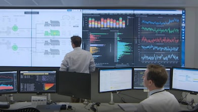 Business process digitalization – traders reviewing data