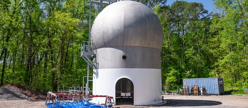 Hydrogen storage tank