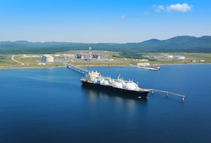 Shell LNG Outlook 2019