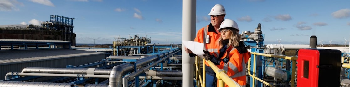 LNG supply projects and regasification plants