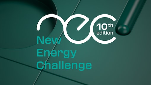 A creative artwork in blue/purple tons displaying in white the text: “New Energy Challenge. Discover how cutting-edge innovators are accelerating the energy transition”.
