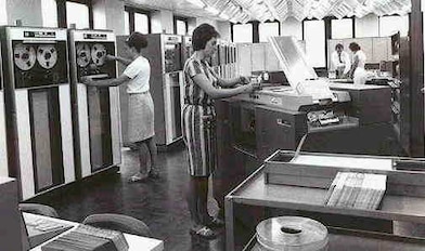 People working in old Shell computer lab