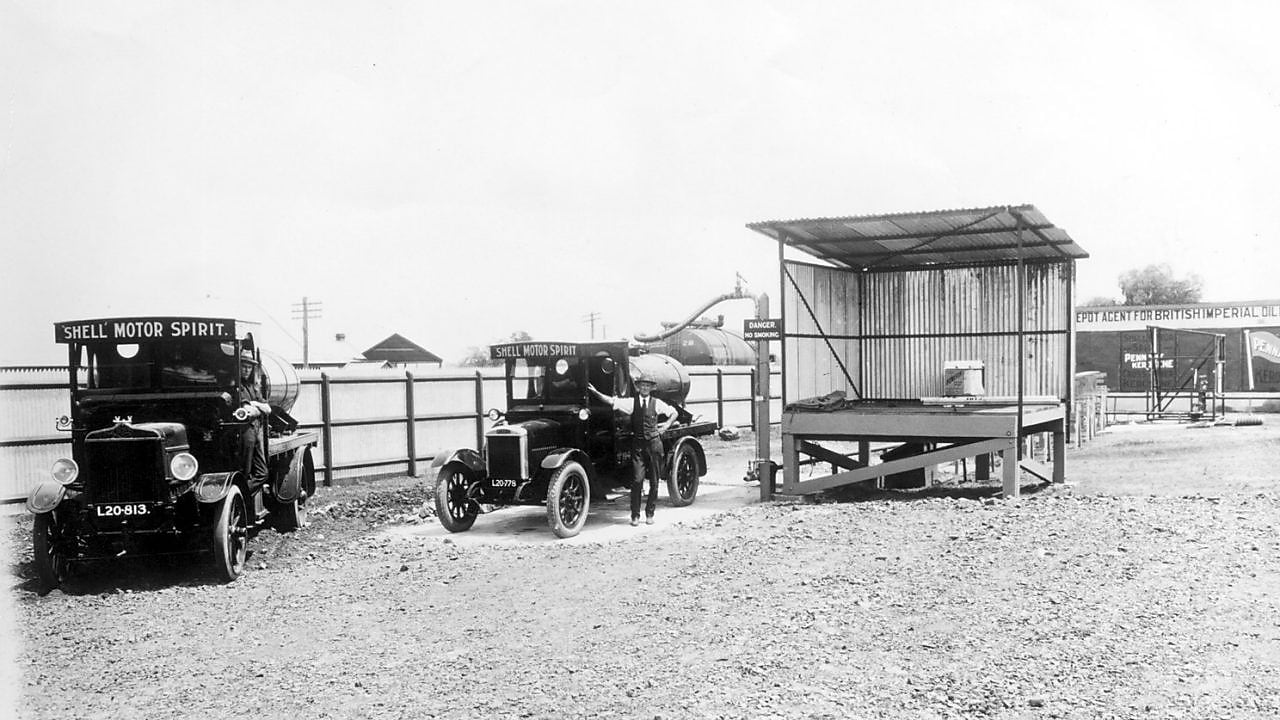 Black and White photo of Shell Motor Spirit vehicles